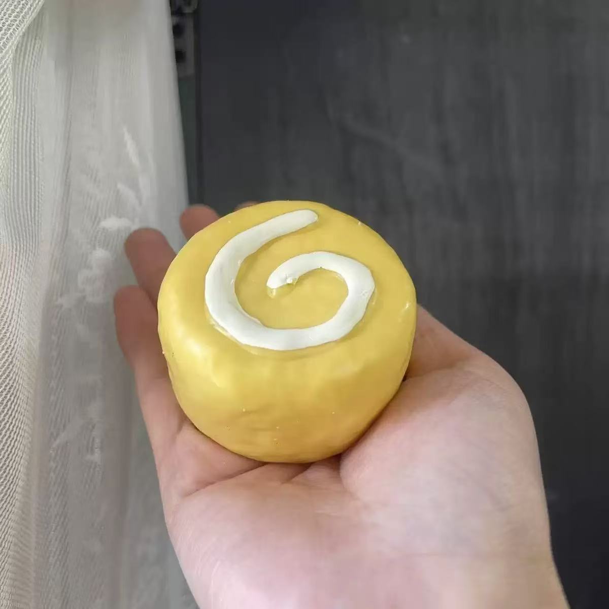 바삭바삭한 스위스 롤 모양의 부드러운 손으로 만든 공, - Soap Making Handmade 리뷰 및 가격